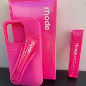 RHODE Vibrant Pink Phone Case Set